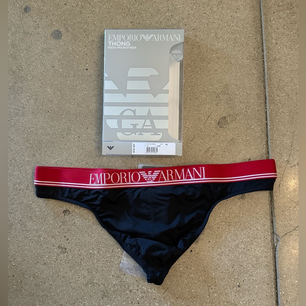 EMPORIO ARMANI THONG SIZE XL
